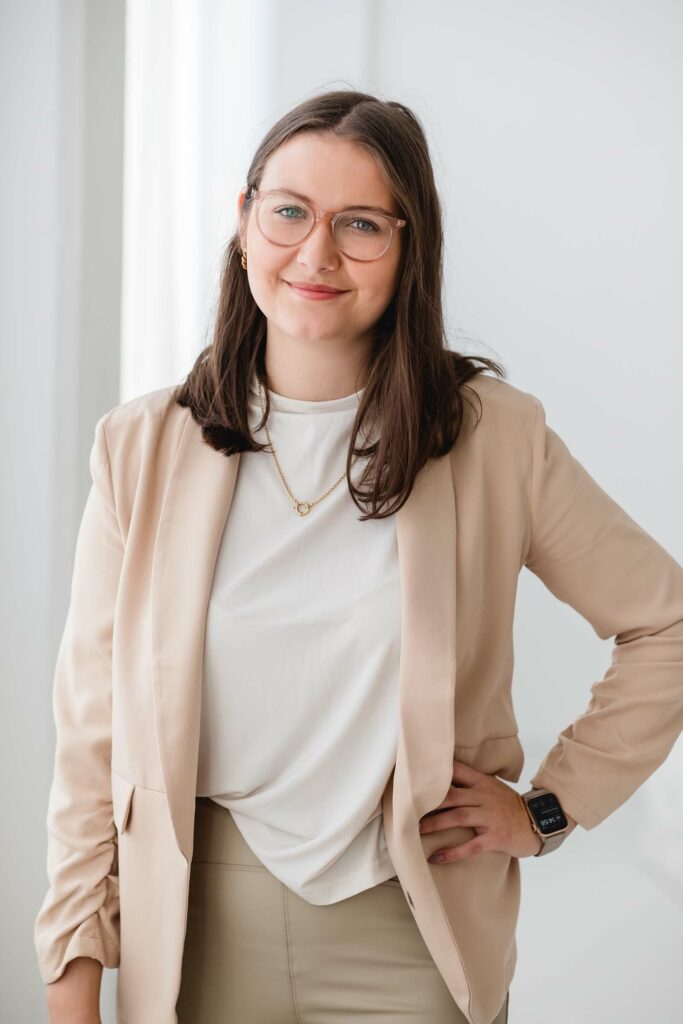 Lena - Auszubildende e-Commerce